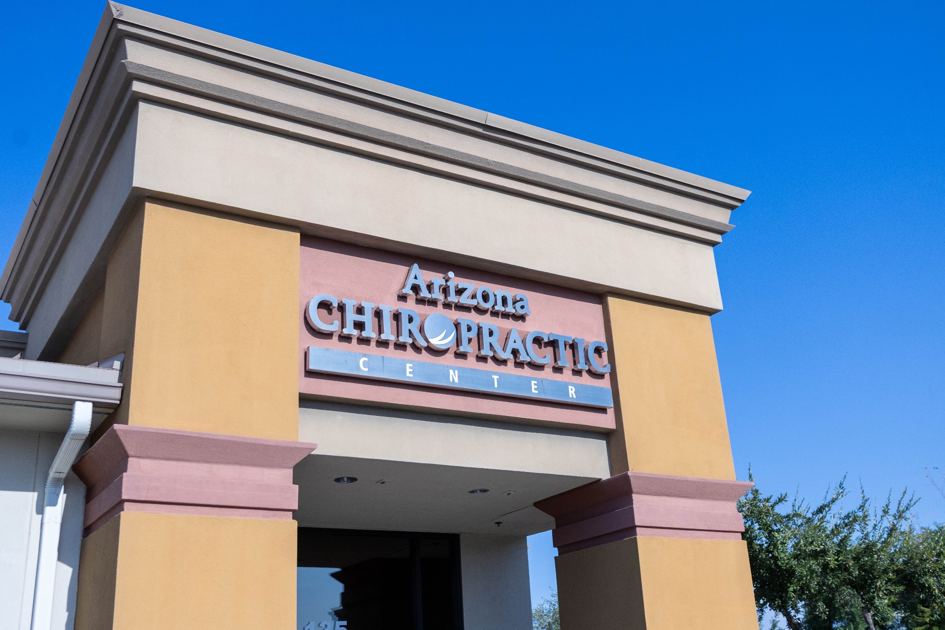 Arizona Chiropractic Center storefront in Peoria, AZ